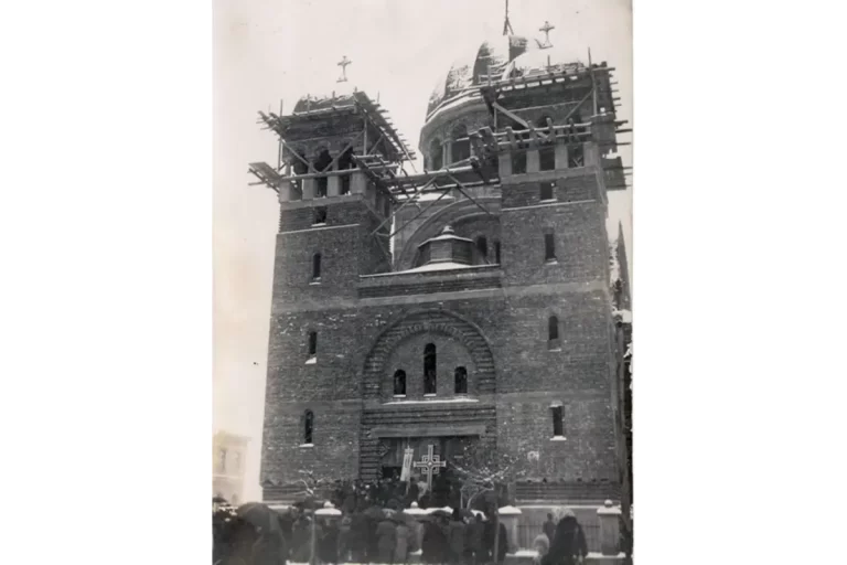 Istoricul Parohiei Sfinții Arhangheli