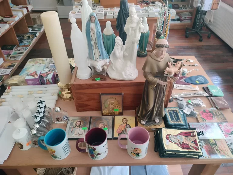 Magazin Bisericesc Sf Pavel