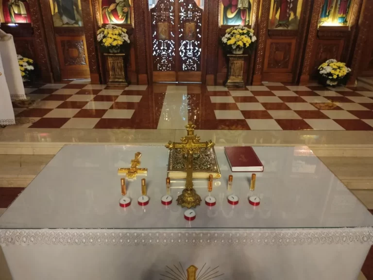 Hram la Biserica Sfinții Arhangheli